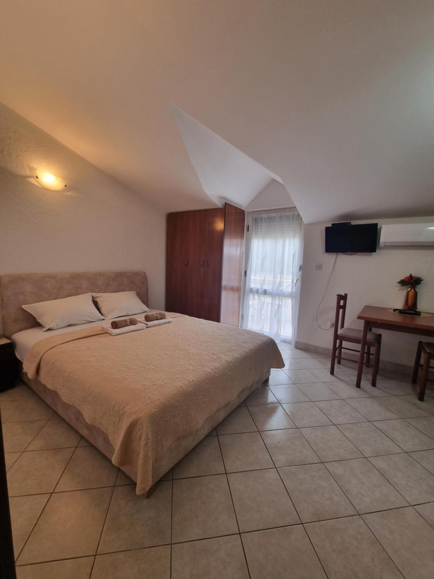 Apartmani Mihailovic Budua Camera foto